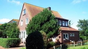 Budova, kde se apartmán nachází + 5 fotografií