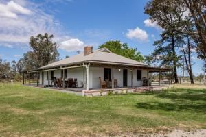 Tòa nhà nơi nhà nghỉ dưỡng tọa lạc