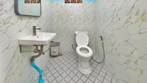 Un baño de Nary Garden 111 fotos más