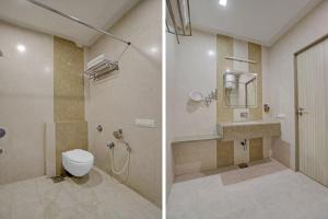 2 fotografias de uma casa de banho com um WC e um chuveiro em Hotel Grand Marina Near IGI Airport Delhi em Nova Deli