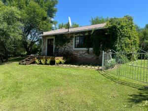 Κήπος έξω από το Vallombrosa Cottage