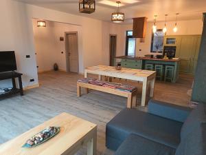 Fotografie z fotogalerie ubytování La Canton v destinaci Adunaţi