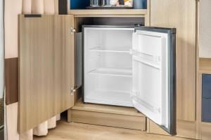 Η κουζίνα ή μικρή κουζίνα στο Comfort Inn