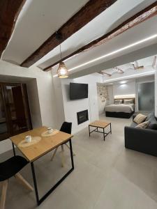 TV/trung tâm giải trí tại Les Cases de Laia +31 ảnh