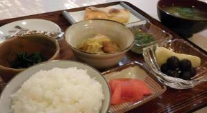 Φαγητό σε αυτό το ξενοδοχείο ή κάπου εκεί κοντά +131 φωτογραφίες