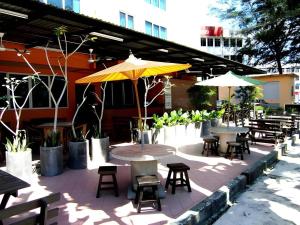 Εστιατόριο ή άλλο μέρος για φαγητό στο The Orchid Hotel