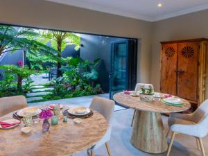 Κήπος έξω από το IL Gattopardo