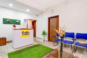 Χώρος καθιστικού στο FabHotel A2