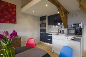 Η κουζίνα ή μικρή κουζίνα στο Villa Kaiser