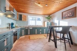 Η κουζίνα ή μικρή κουζίνα στο Prince Apartment