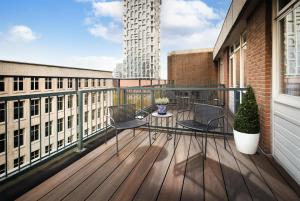 Balkón nebo terasa v ubytování NH Atlanta Rotterdam Hotel