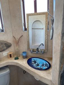 Ένα μπάνιο στο Master Hexagon Bedroom 180 Ocean View +51 φωτογραφίες