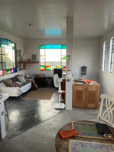 Χώρος καθιστικού στο Master Hexagon Bedroom 180 Ocean View