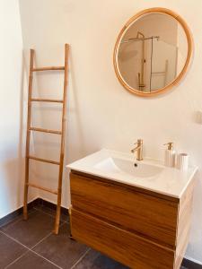 Ένα μπάνιο στο La perle de la fournaise +31 φωτογραφίες