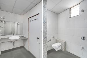 Ένα μπάνιο στο Collection O Motipura Bus Terminal Formerly Hotel Navjivan