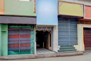 Το κτήριο όπου στεγάζεται  το ξενοδοχείο +27 φωτογραφίες