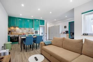 Kuchyň nebo kuchyňský kout v ubytování Vintage Gonçalo Lagoa Stay