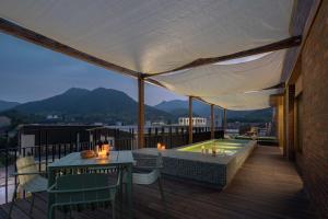 Nespecifikovaný výhled na hory nebo výhled na hory při pohledu z hotelu + 57 fotografií