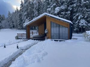 Kubilasnamelis v zimě + 2 fotografie