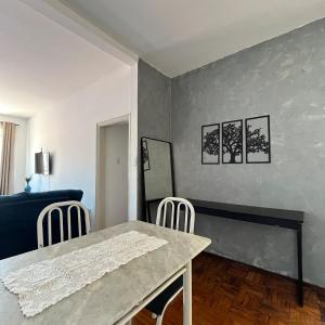 Ảnh trong thư viện ảnh của Apt no Centro com ESTACIONAMENTO GRÁTIS ở Poços de Caldas