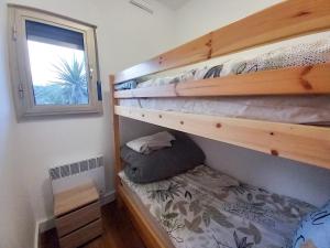 Ένα ή περισσότερα κρεβάτια σε δωμάτιο στο Dionysos