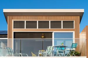 Balkón nebo terasa v ubytování Kiama Downs Oasis with Pool, Spa & Sauna + 3 fotografie