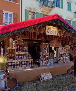 Το κτήριο όπου στεγάζεται  το διαμέρισμα