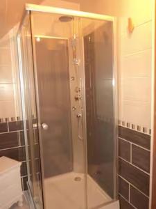 Koupelna v ubytování Chambre à Louer - CAUMONT L'EVENTE