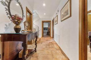 Fotografie z fotogalerie ubytování Estrena nuestra Casa Rural Los Hebrero v destinaci Torrecaballeros