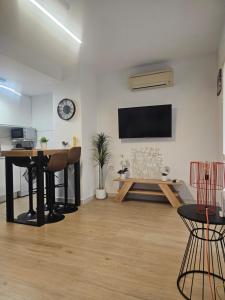 Μια τηλεόραση ή/και κέντρο ψυχαγωγίας στο El Campello