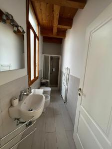 Koupelna v ubytování Residence Porta Saragozza