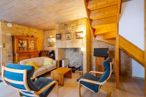 Posezení v ubytování Le Rossignol - La Cipière Gîtes