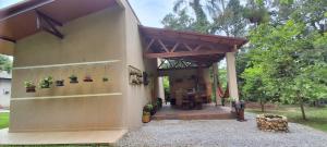 Zahrada ubytování Casa Bela, perfeita para Descanso!