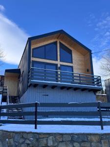 Bygningen som feriehuset ligger i