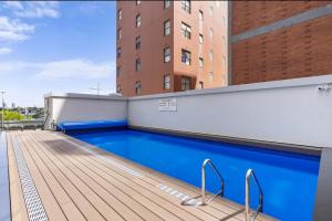 Πισίνα στο ή κοντά στο Skytower View With Swimming Pool and Gym