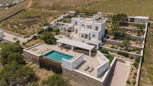 Πισίνα στο ή κοντά στο Bohemian Blue Villa - 7 BDRM - beach in 200m - MG Villas