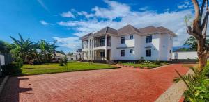 Το κτήριο όπου στεγάζεται  το διαμέρισμα