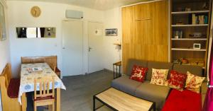 Et opholdsområde på Entre Lacs et Montagnes + 19 billeder