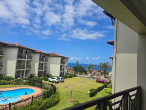 Bazén v ubytování Topanga 31 nebo v jeho okolí