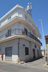 Το κτήριο όπου στεγάζεται  το διαμέρισμα