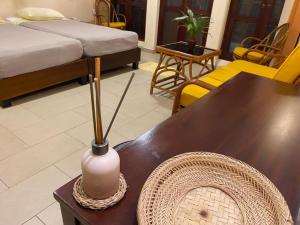 Giường trong phòng chung tại Ayurveda Spring Of Life