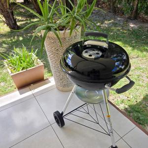 Εγκαταστάσεις μπάρμπεκιου για όλους τους επισκέπτες της βίλας