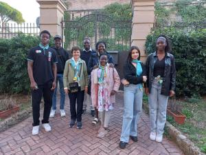 Επισκέπτες που μένουν στο On The Move