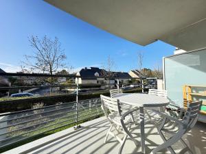 Μπαλκόνι ή βεράντα στο Le Bignon - Wifi, TV, 4 personnes, 1 min à pied du tram