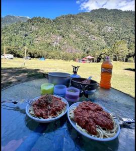 Φαγητό σε αυτό το κάμπινγκ ή κάπου εκεί κοντά