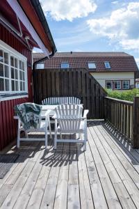 Balkón nebo terasa v ubytování Pensionat Lövängen, Ljugarn + 12 fotografií