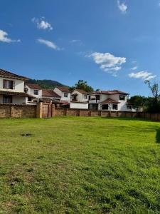 Budova, kde se prázdninový dům nachází + 46 fotografií