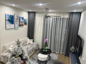 Posezení v ubytování Căn hộ 2PN 3bed 2WC 78m2 Vinhomes Smart City - Toà TC3 Ch1901