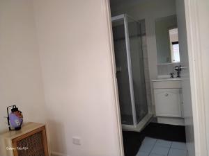 Ένα μπάνιο στο Youth Castle +21 φωτογραφίες