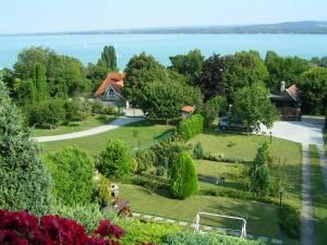 Billede fra billedgalleriet på Balázs Apartman i Tihany + 65 billeder